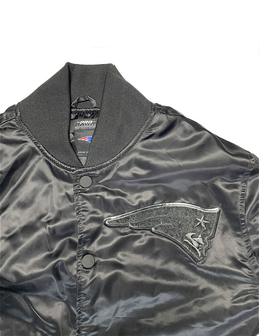 New England Patriots Pro Standard Jacket (XL) #556