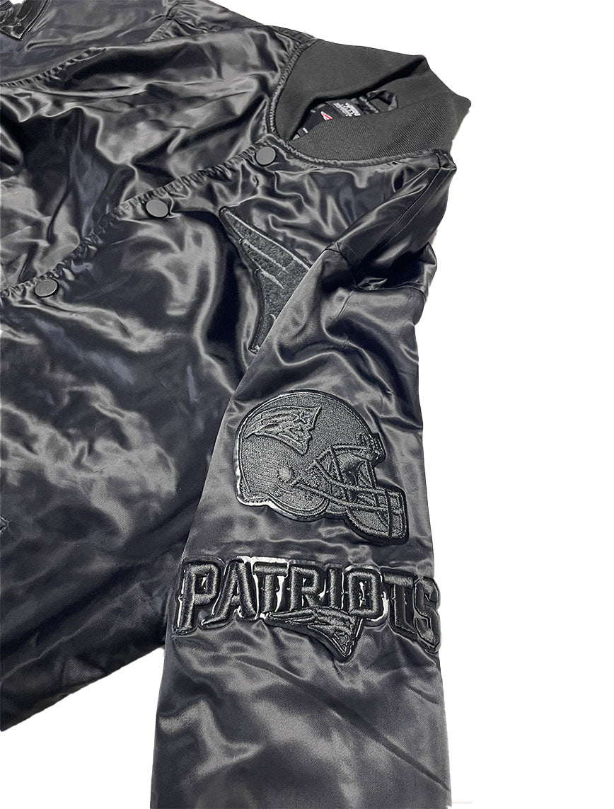 New England Patriots Pro Standard Jacket (XL) #556