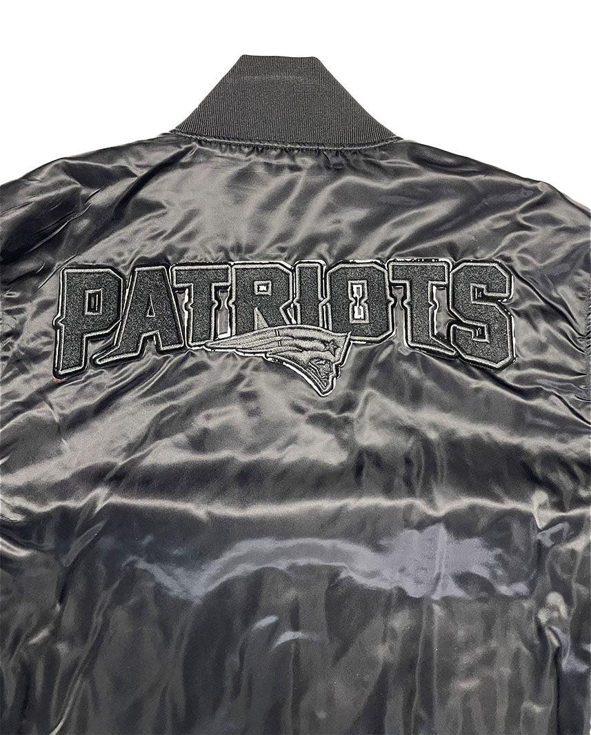 New England Patriots Pro Standard Jacket (XL) #556